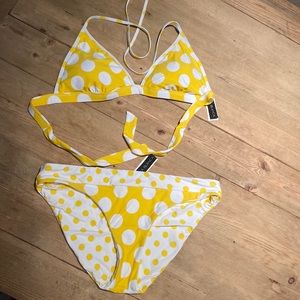 La Blanka Dot Dot Goose bikini set in yellow/white reversible. Size 10
